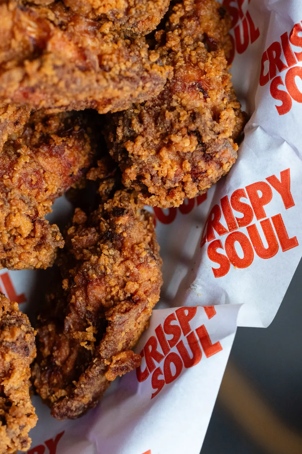 Poulet halal frit dans son emballage à emporter CRISPY SOUL